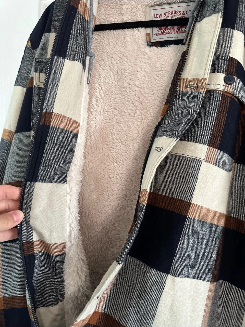 Levi's Plaid Sherpa-Lined Hooded Shirt Jacket - Black, Cream & Brown - Picture 5 of 5